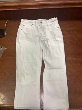 J Crew 10” Billie Crop jeans BQ299